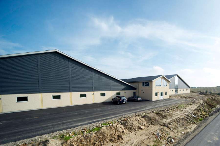 Eine starke Dach- und Fassadenlösung, Vognsbækvej 40, 9900 Frederikshavn